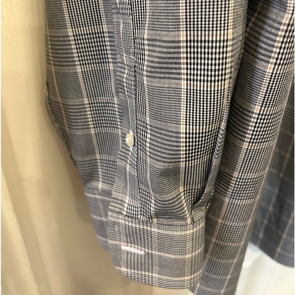 Round Tree and York - Gold Label Button Down Size 2XT - Picture 5 of 7